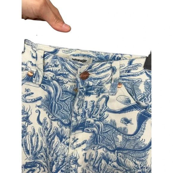 Wrangler High Rise Wanderer Nautical Print Flare Jeans NWT size 27 - Picture 4 of 9